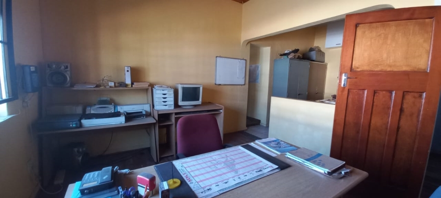 4 Bedroom Property for Sale in Wetton Western Cape